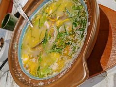 -云海肴·汽锅鸡·云南代表菜(天山百盛优客店)