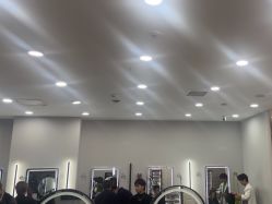 -藤野造型烫染·漂发