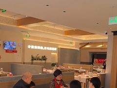 -肥肥虾庄·金牌油焖大虾(汉口城市广场店)