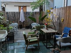 露天位-唐咖精品咖啡(大理古城手冲店)