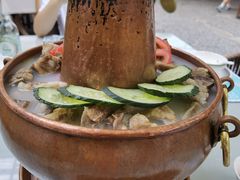 丽江腊排骨铜锅-云里小坐·小院里·团建·宴请·下午茶(三圣乡店)