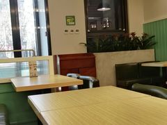 大堂-魏记烧味饭