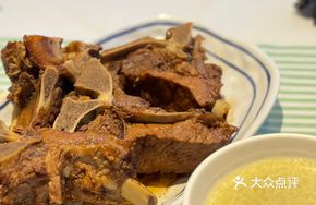 Old Brine Sauce Pork Bones