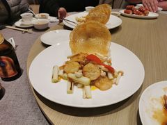 -香港百合居(LCM置汇旭辉广场店)