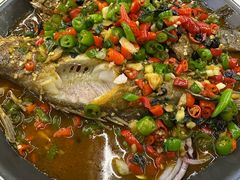 招牌臭鳜鱼-潇湘阁(三里屯SOHO店)