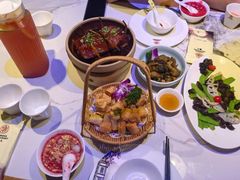 腐皮包黄鱼-塘人·老底子宁波菜小馆(南塘老街店)