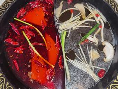 -朝天门火锅(香江半岛店)