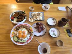 -勺子米线·云南传统小吃市集(四方街店)