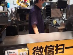 -麦当劳(武昌火车站店)