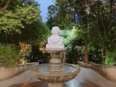 -宝莱纳啤酒花园餐厅PAULANER BRAUHAUS Nanjing(广州路店)