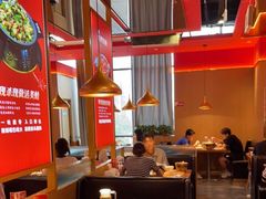 大堂-蜀香三绝·牛蛙·烤鱼·天府炒鸡(安丘泰华店)