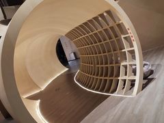 -斯普汇生蚝牛排馆(中骏世界城店)