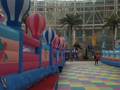 -天山海世界·米立方