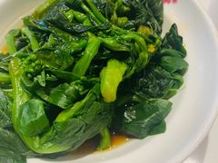 -渝是乎酸菜鱼·川渝小炒(新世界百货望京店)