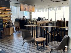 大堂-星巴克臻选(湖滨道店)