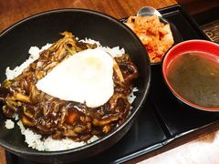 黑椒牛肉石锅拌饭-米屋石锅拌饭(师大店)
