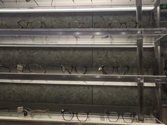 -MUJOSH木九十眼镜(月星环球港B1店)