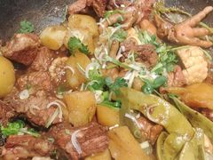 -老渔翁炖鱼坊(黄海西路东山店)