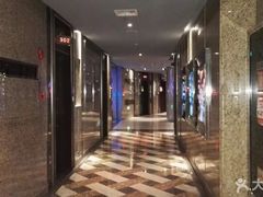 -好乐迪(张扬路八佰伴店)