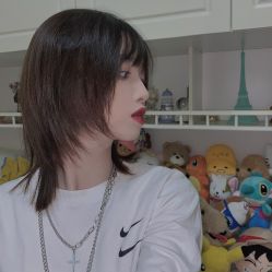 -苏豪路易士·嘉玛发廊