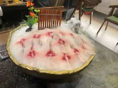 -得意咚瓜·顺德鱼生·冬瓜火锅(深圳首店)