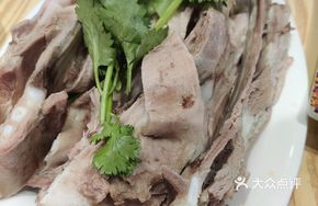 Dongxiang Hand-grabbed Lamb Ribs
