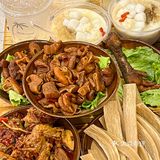 江汉路鸡汤饭朋友一碗接一碗…🈶️🈵️好吃！！！