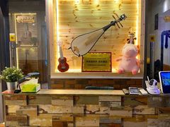 -花夏之音·成人音乐空间(彭埠店)