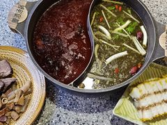 -嘎洒汤锅·花腰傣美食