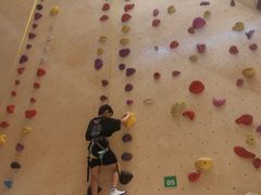 -ROCKPLUS攀岩馆(环宇城店)