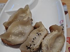 -小杨生煎(周浦万达店)
