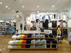-优衣库(深圳万象天地旗舰店)