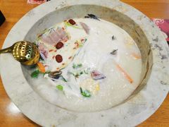 -抚仙湖野生菌石锅鱼(腾冲总店)