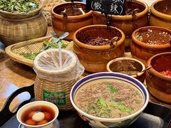 -云阿蛮云南生烫牛肉米线(奉贤路店)