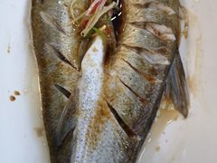 -七的湖·晚芳亭·阳澄湖农家菜·大闸蟹(莲花岛店)