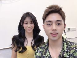 -Rise Hair上升造型