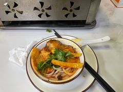 -在巷子里的烤肉店·螺蛳粉烤鱼·牛蛙(和美城店)
