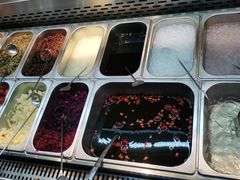 -布罗城堡自助烧烤(鸿通城购物中心店)