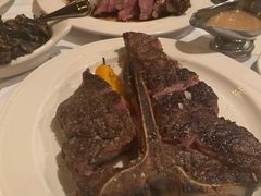 -Keens Steakhouse