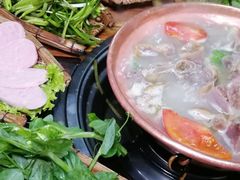 豌豆尖-阿婆情腊排骨火锅(金虹路店)