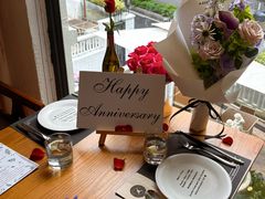 -Mark&Mars Restaurant