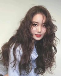 -SUNLON秀隆时尚烫染定制沙龙