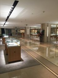 -北京七彩云南翡翠珠宝旗舰店(月坛店)