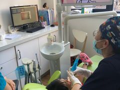 -极橙儿童齿科矫正中心(奥城店)