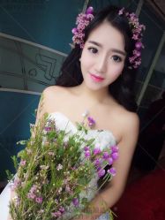 点击看大图 -艾米丽婚纱礼服