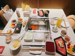 -海底捞火锅鲜切牛肉主题店(长寿路店)