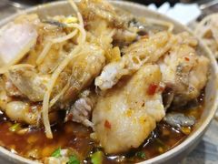 -肖肖酸萝卜鱼火锅(总店)