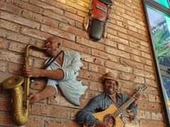 -Famous肥猫墨西哥音乐餐吧(五棵松华熙LIVE店)