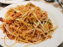 -新大咀港式茶餐厅(宝山万达店)