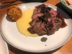 -JINNS锦时 steak&pizza(浸信会礼拜堂旧址店)